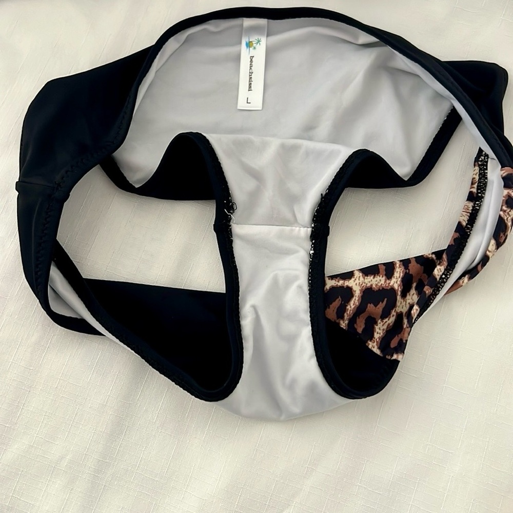 New / Beachsissi / Black & Leopard Bikini - Picture 8 of 12
